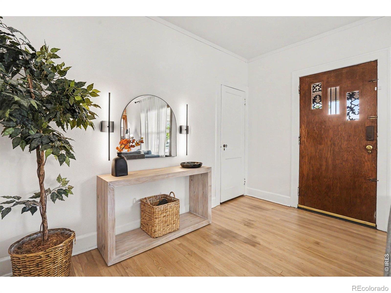 MLS Image #12 for 3411 n vine street,denver, Colorado