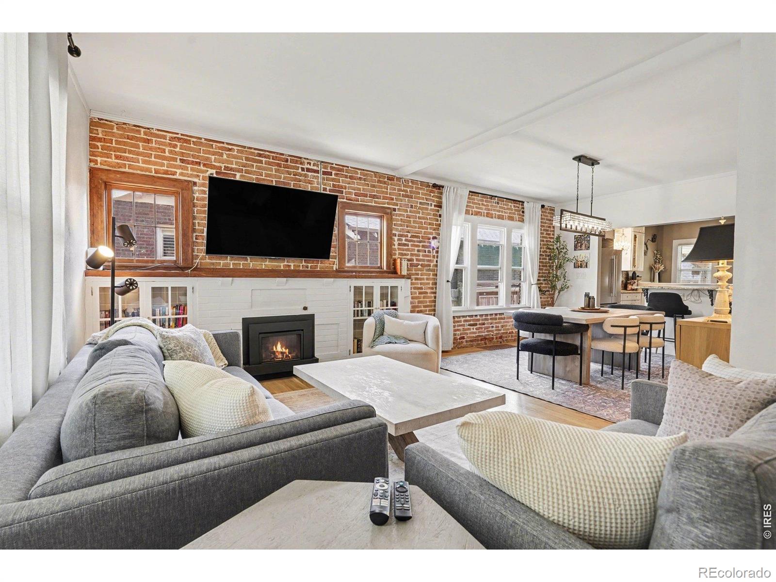MLS Image #2 for 3411 n vine street,denver, Colorado