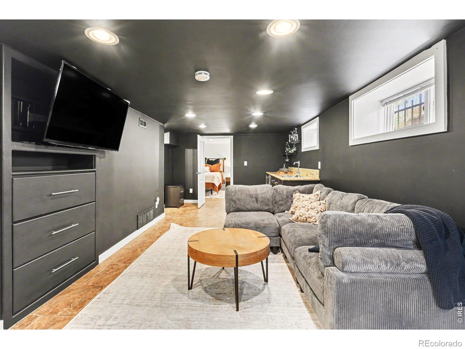 MLS Image #20 for 3411 n vine street,denver, Colorado
