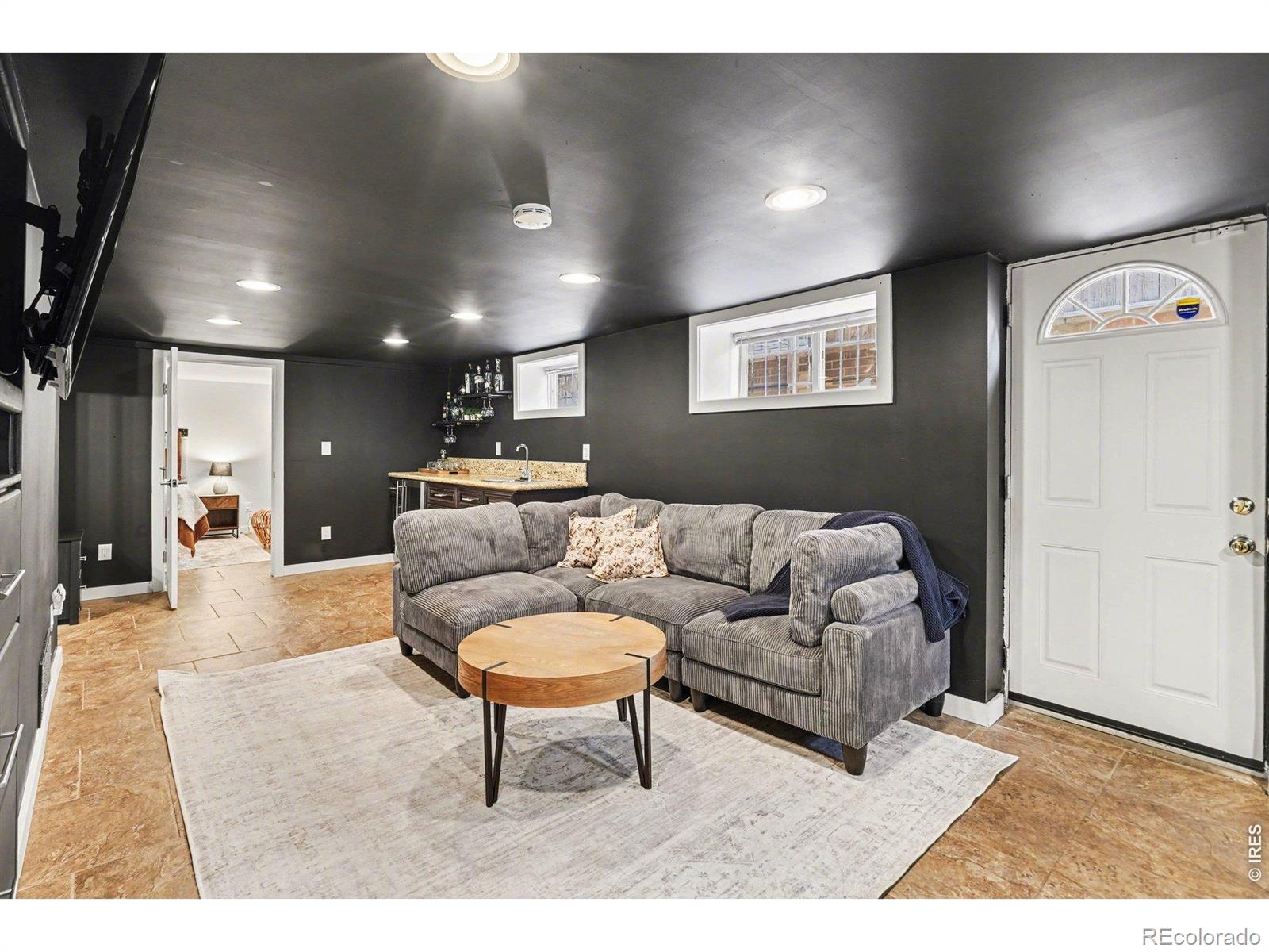 MLS Image #21 for 3411 n vine street,denver, Colorado