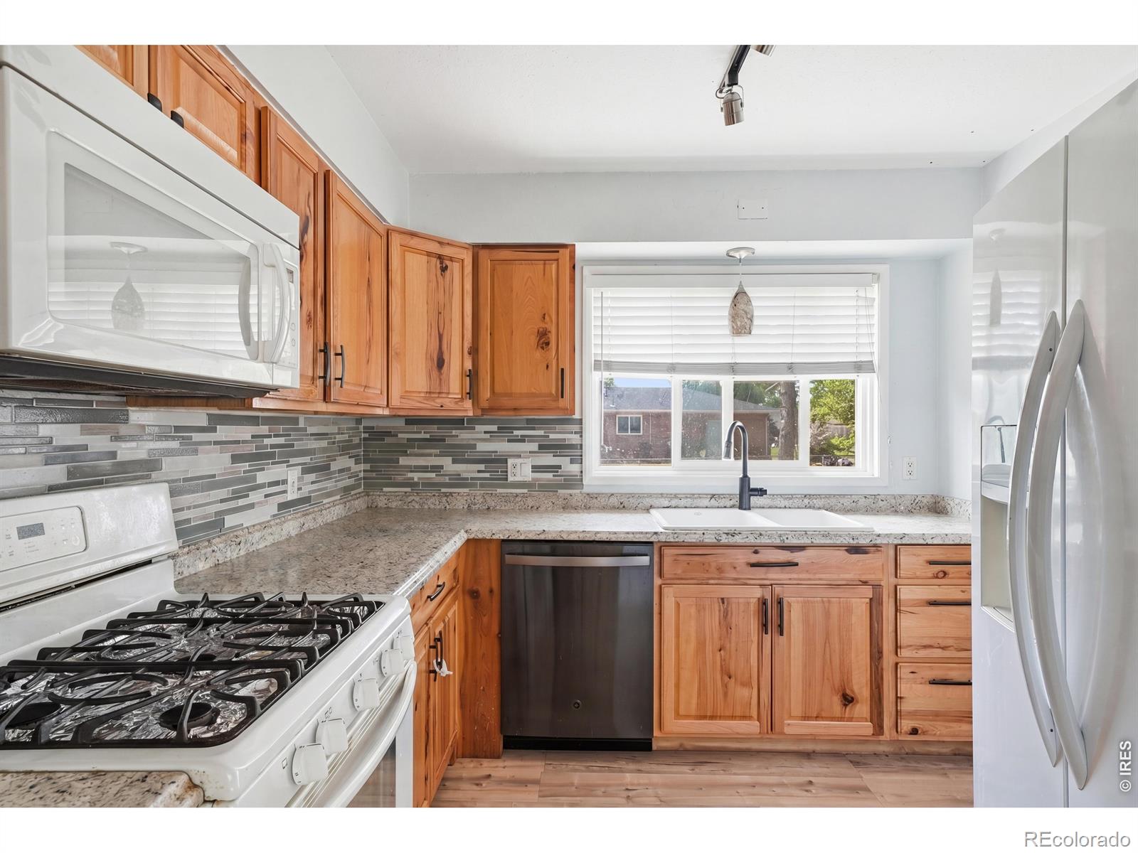 MLS Image #8 for 1510  29th avenue,greeley, Colorado