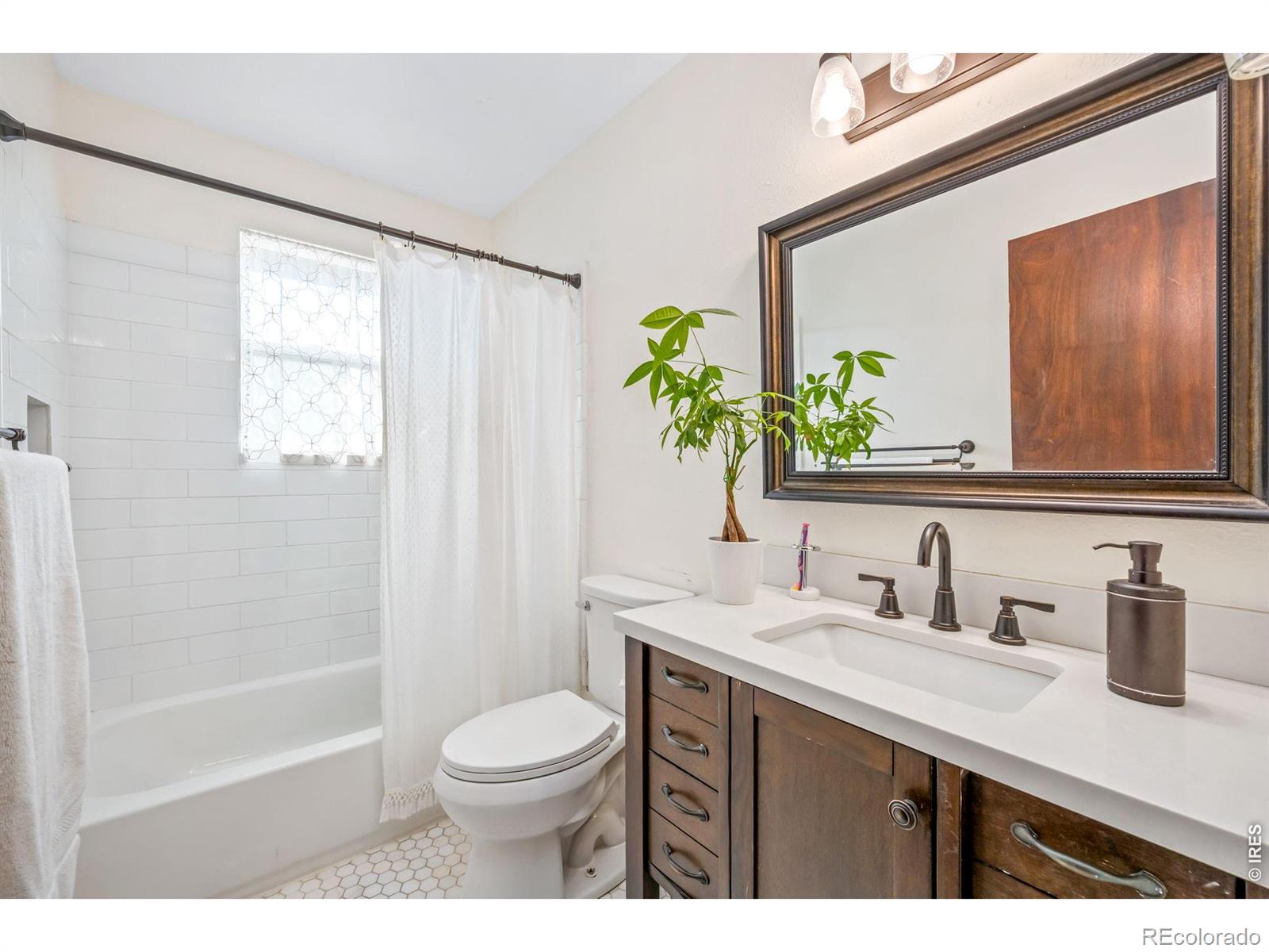 MLS Image #19 for 1609  marilyn court,loveland, Colorado