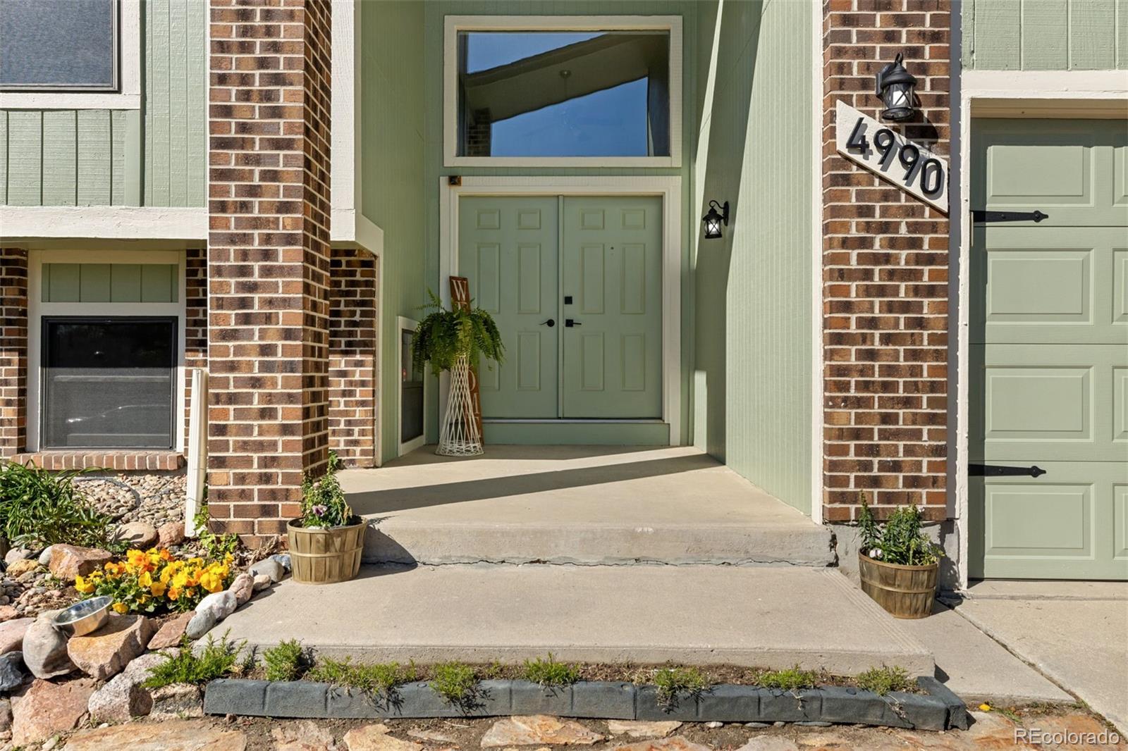 MLS Image #3 for 4990  wood brook court,colorado springs, Colorado