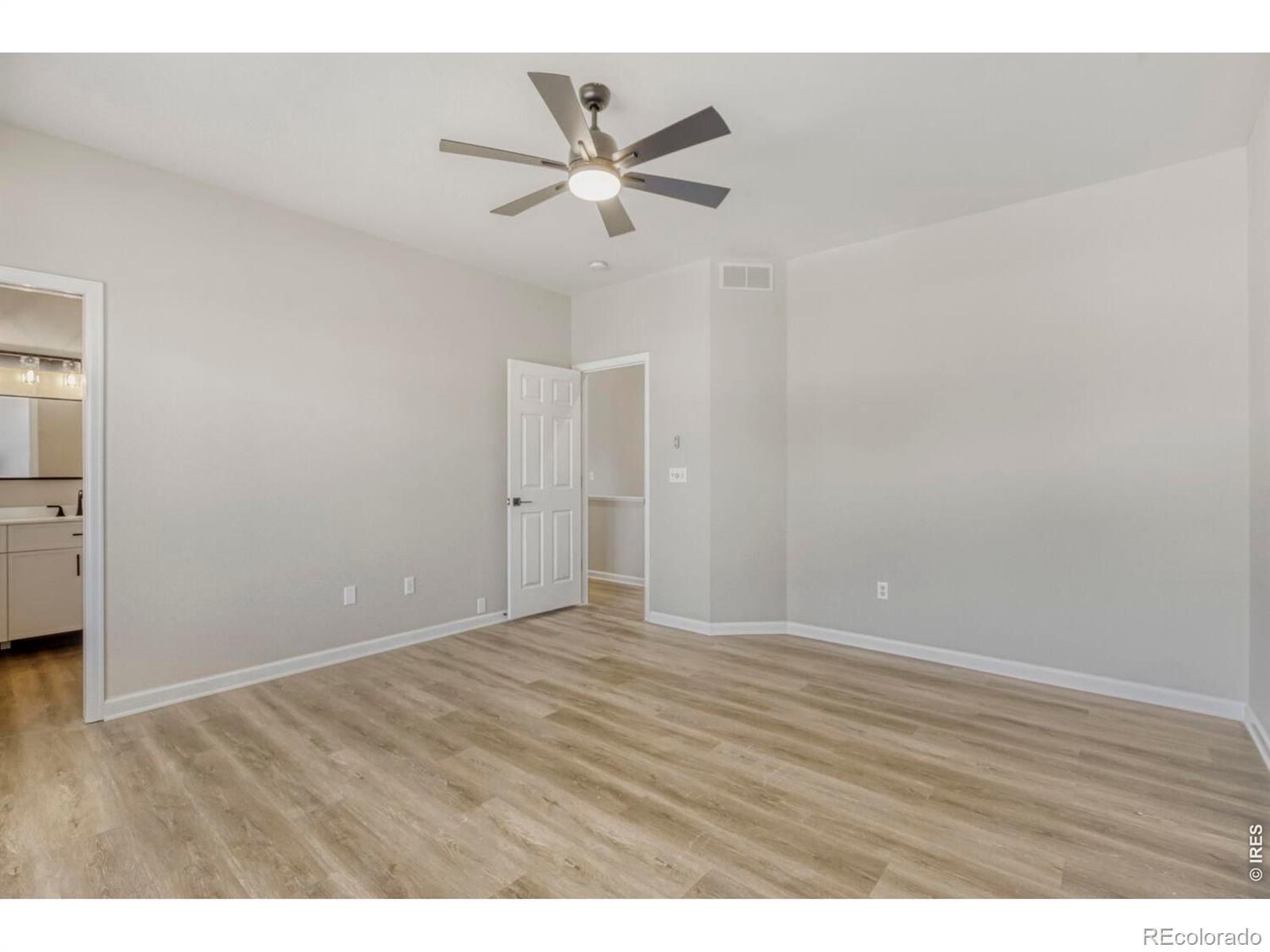 MLS Image #14 for 1966  hillside place,windsor, Colorado