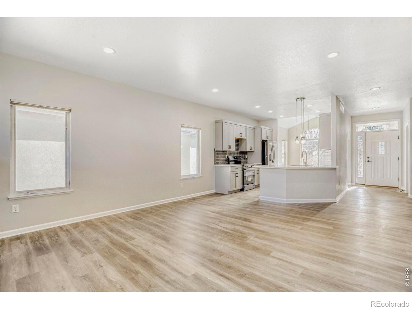 MLS Image #7 for 1966  hillside place,windsor, Colorado