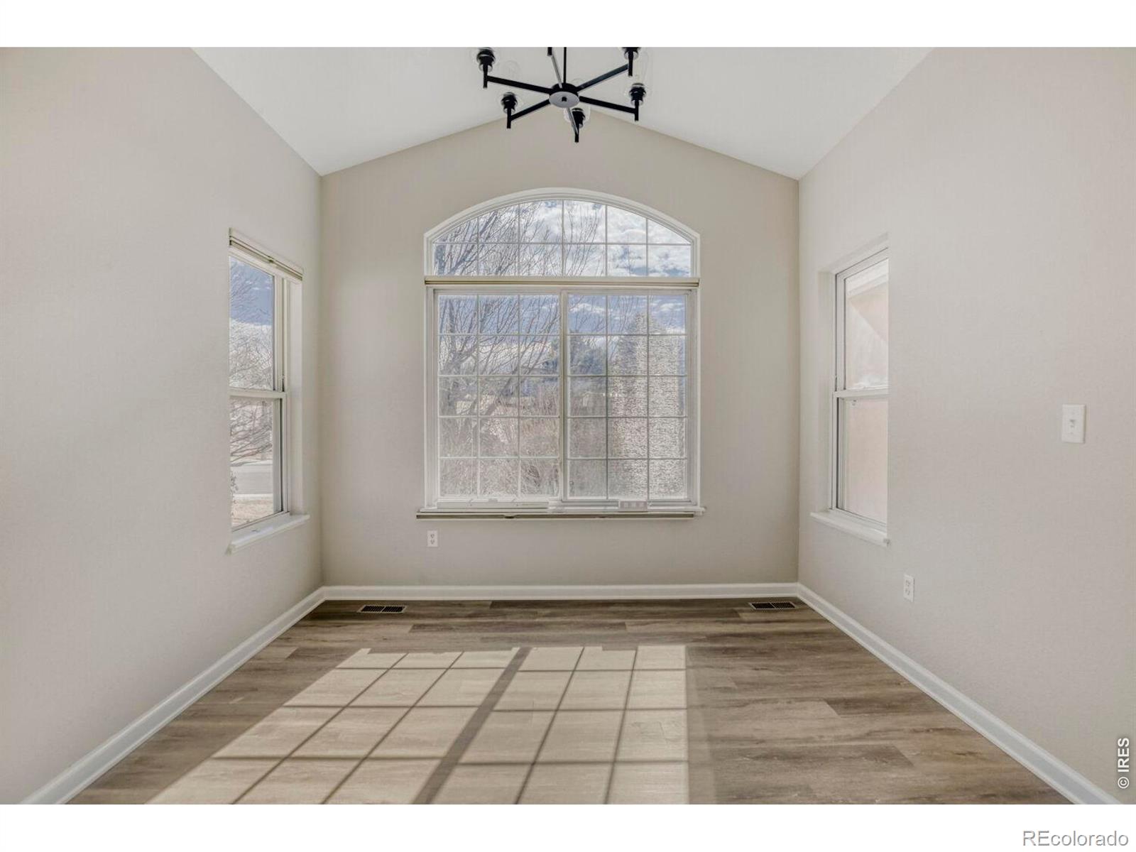 MLS Image #9 for 1966  hillside place,windsor, Colorado