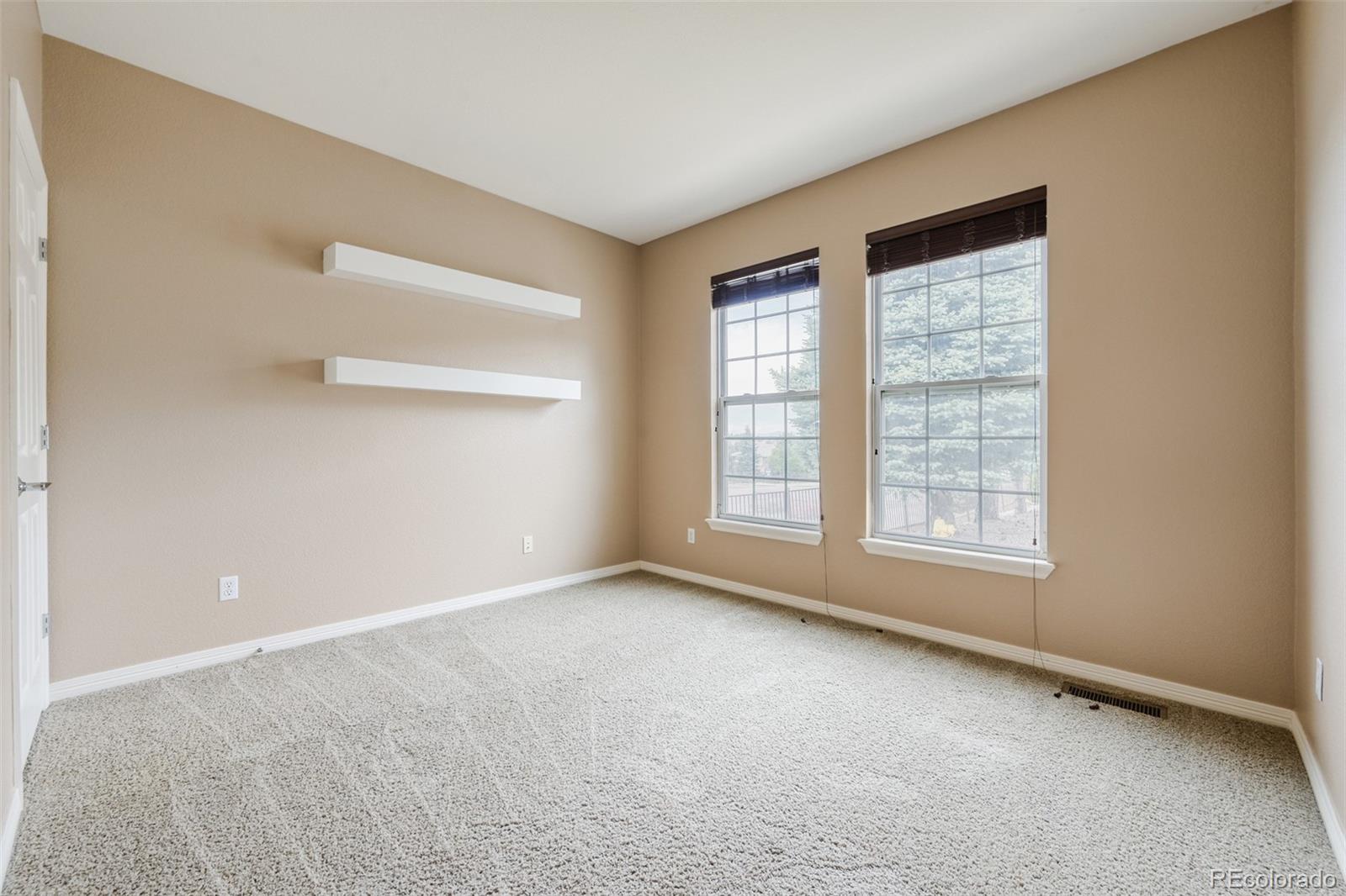 MLS Image #13 for 6696 s shawnee street,aurora, Colorado