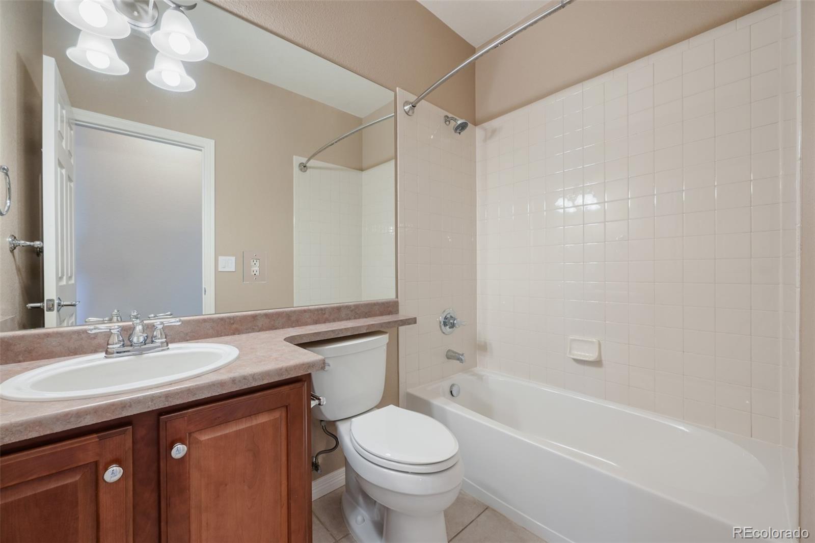 MLS Image #17 for 6696 s shawnee street,aurora, Colorado