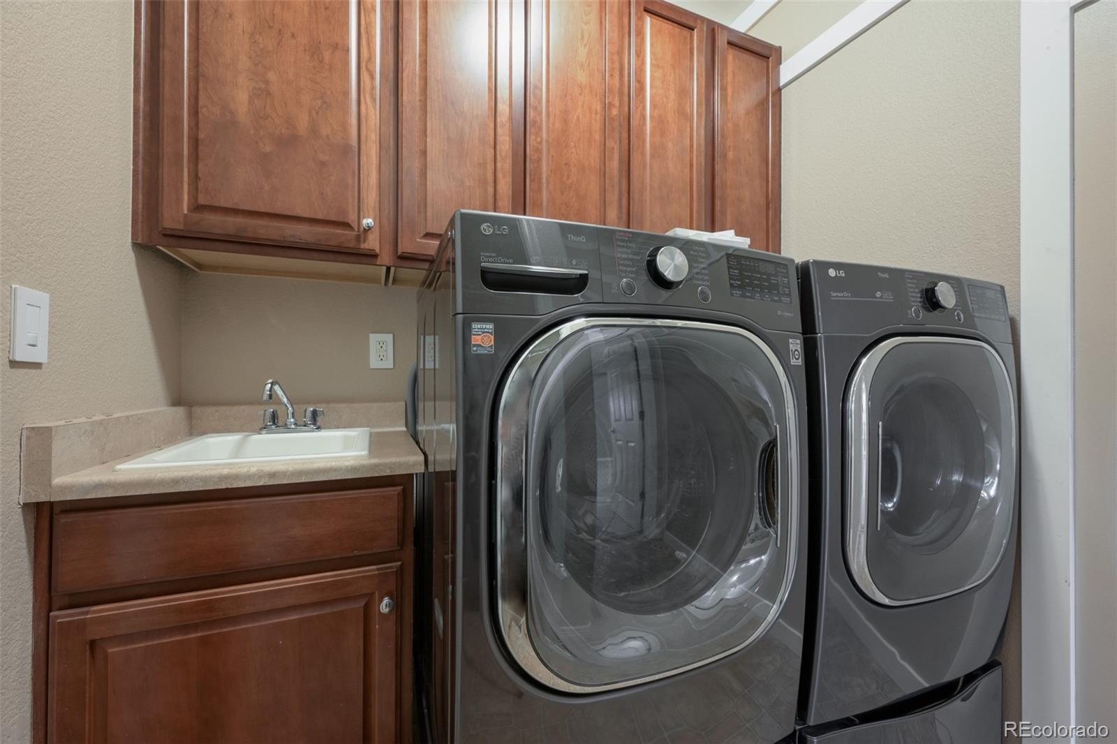 MLS Image #23 for 6696 s shawnee street,aurora, Colorado