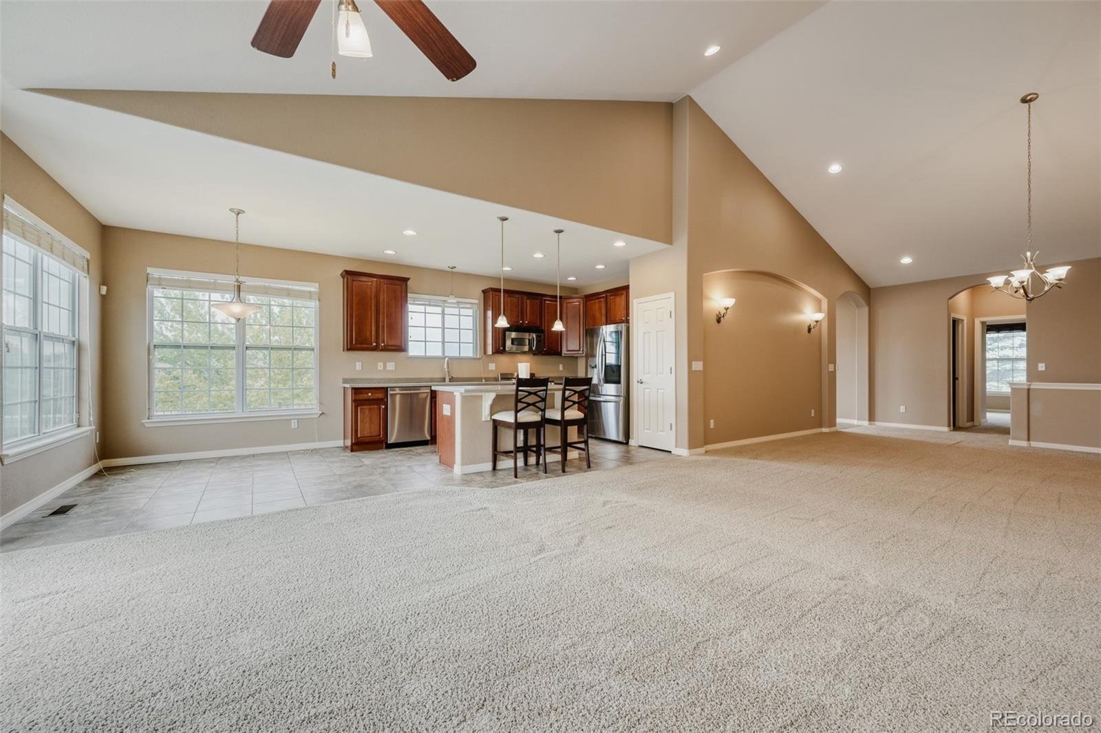 MLS Image #4 for 6696 s shawnee street,aurora, Colorado