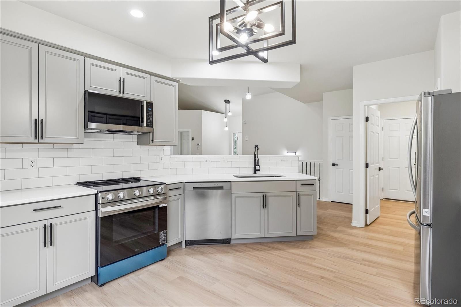 MLS Image #8 for 5715  velvet court,colorado springs, Colorado