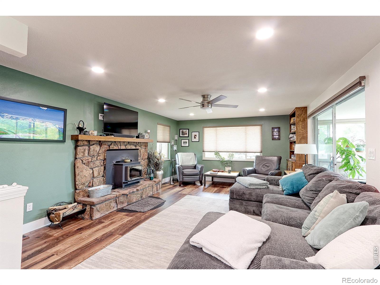 MLS Image #4 for 8118 w 69th way,arvada, Colorado