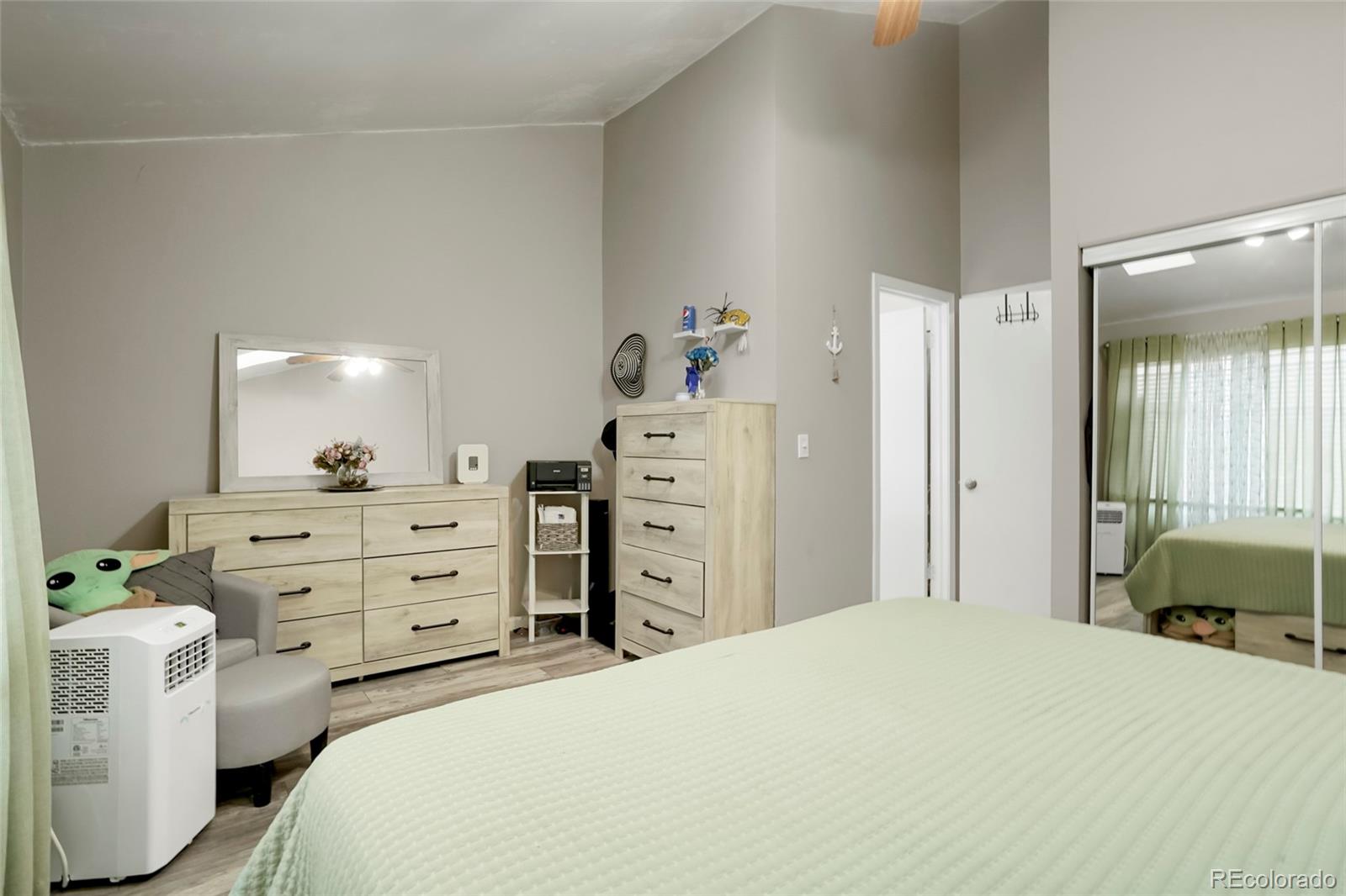MLS Image #14 for 1110 s waco street d,aurora, Colorado