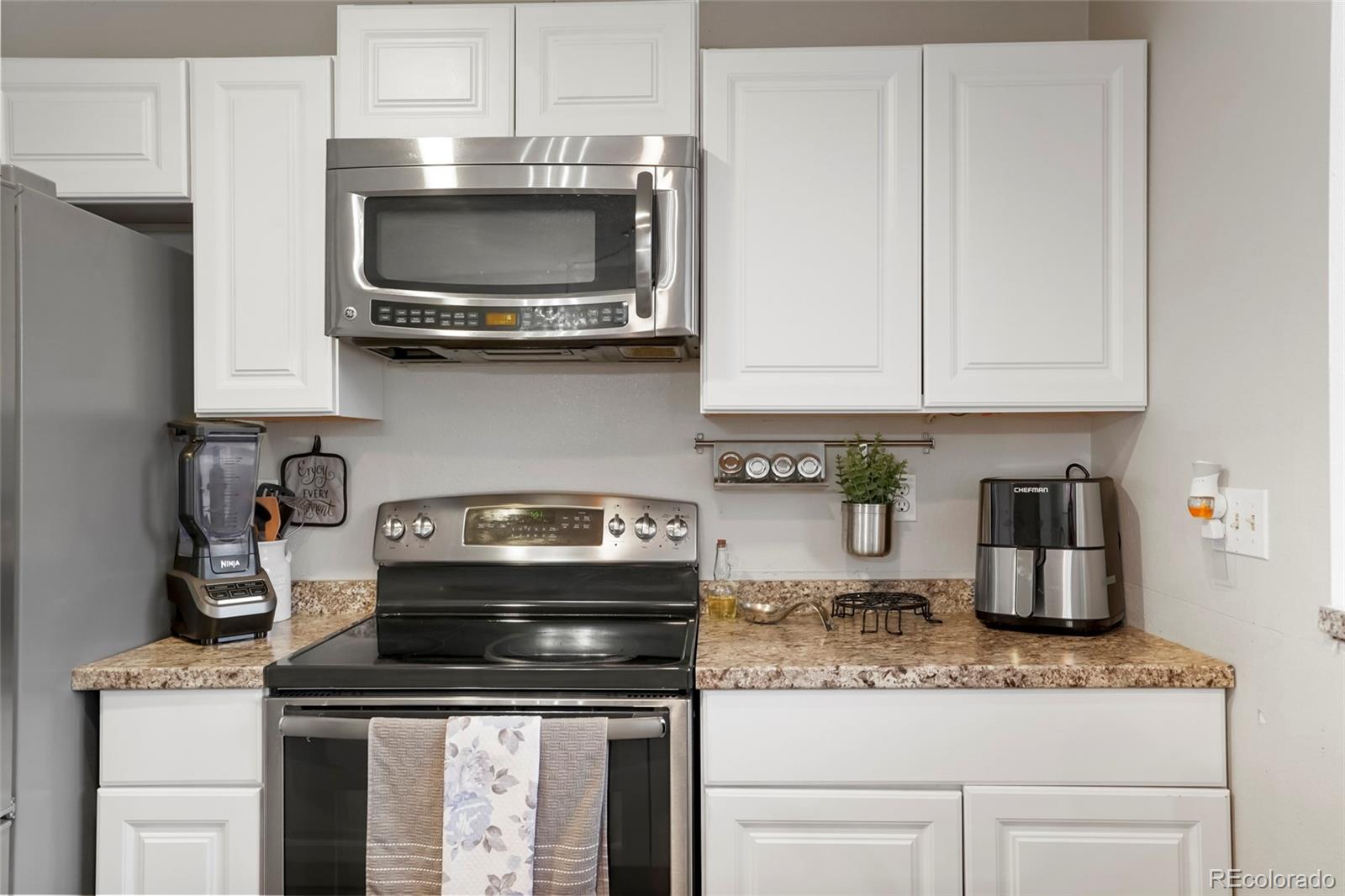 MLS Image #9 for 1110 s waco street d,aurora, Colorado