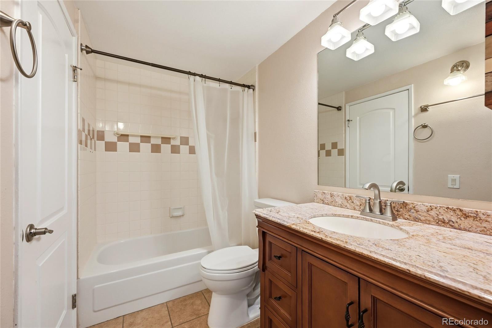 MLS Image #14 for 720  16th street,denver, Colorado