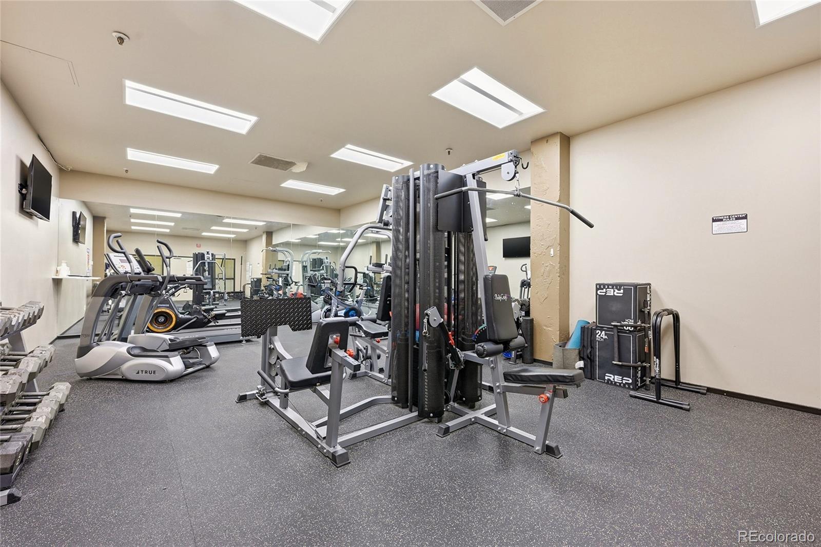 MLS Image #19 for 720  16th street,denver, Colorado