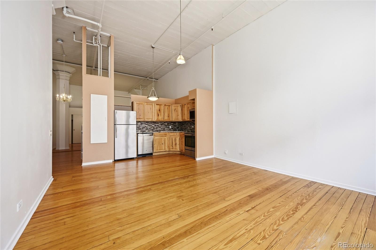 MLS Image #9 for 720  16th street,denver, Colorado