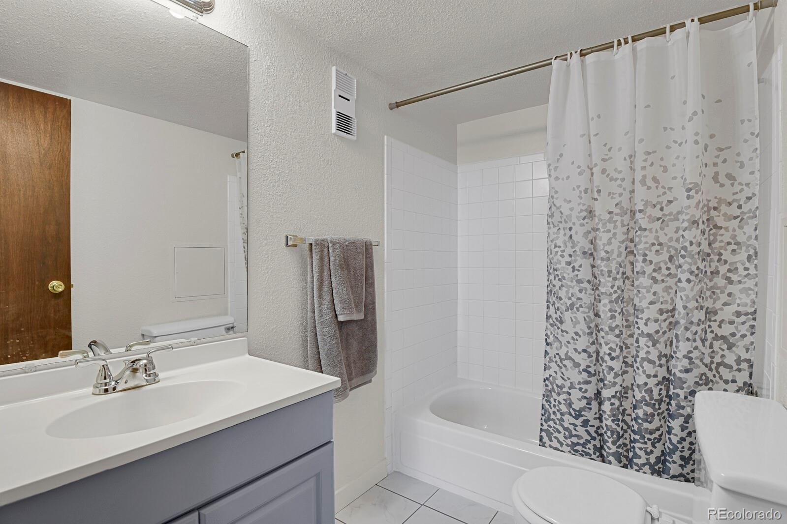 MLS Image #14 for 381 s ames street,lakewood, Colorado