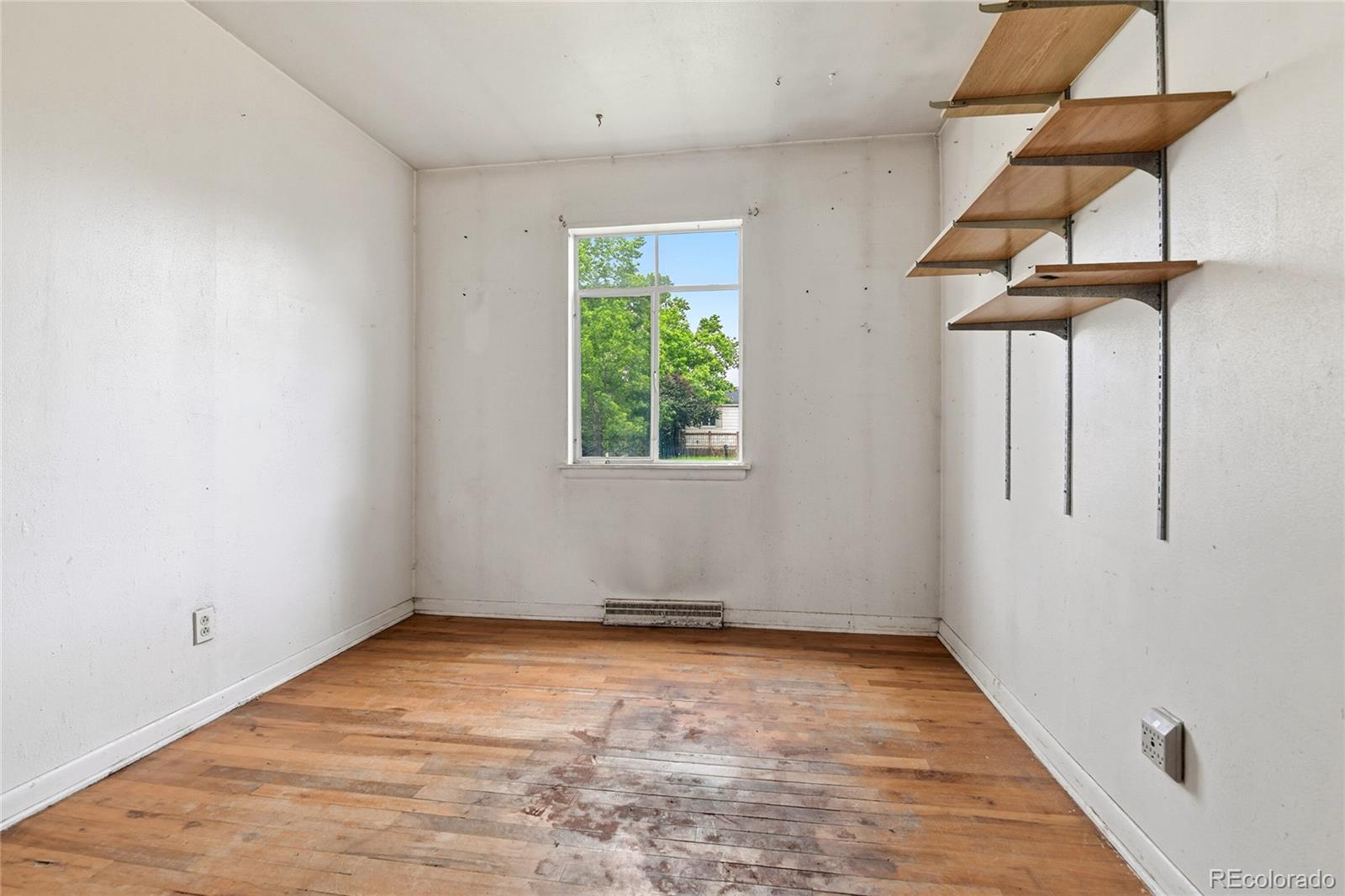 MLS Image #14 for 3817 s inca street,englewood, Colorado