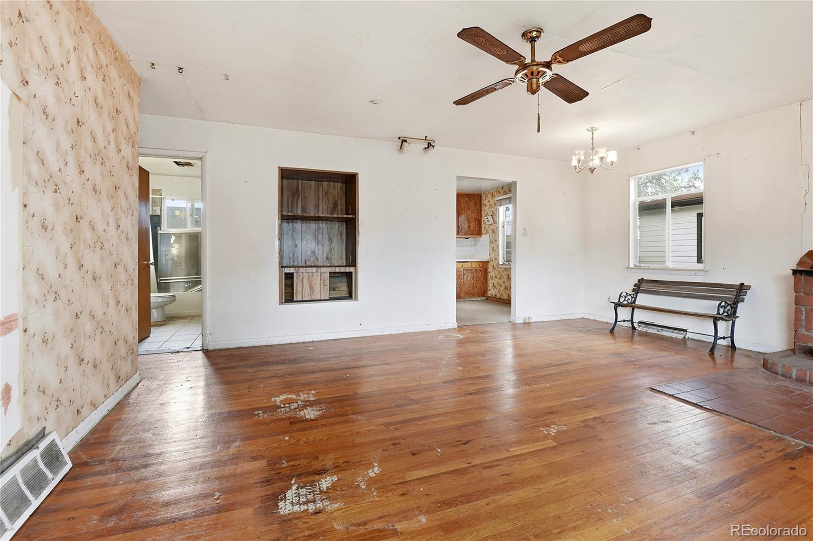 MLS Image #3 for 3817 s inca street,englewood, Colorado