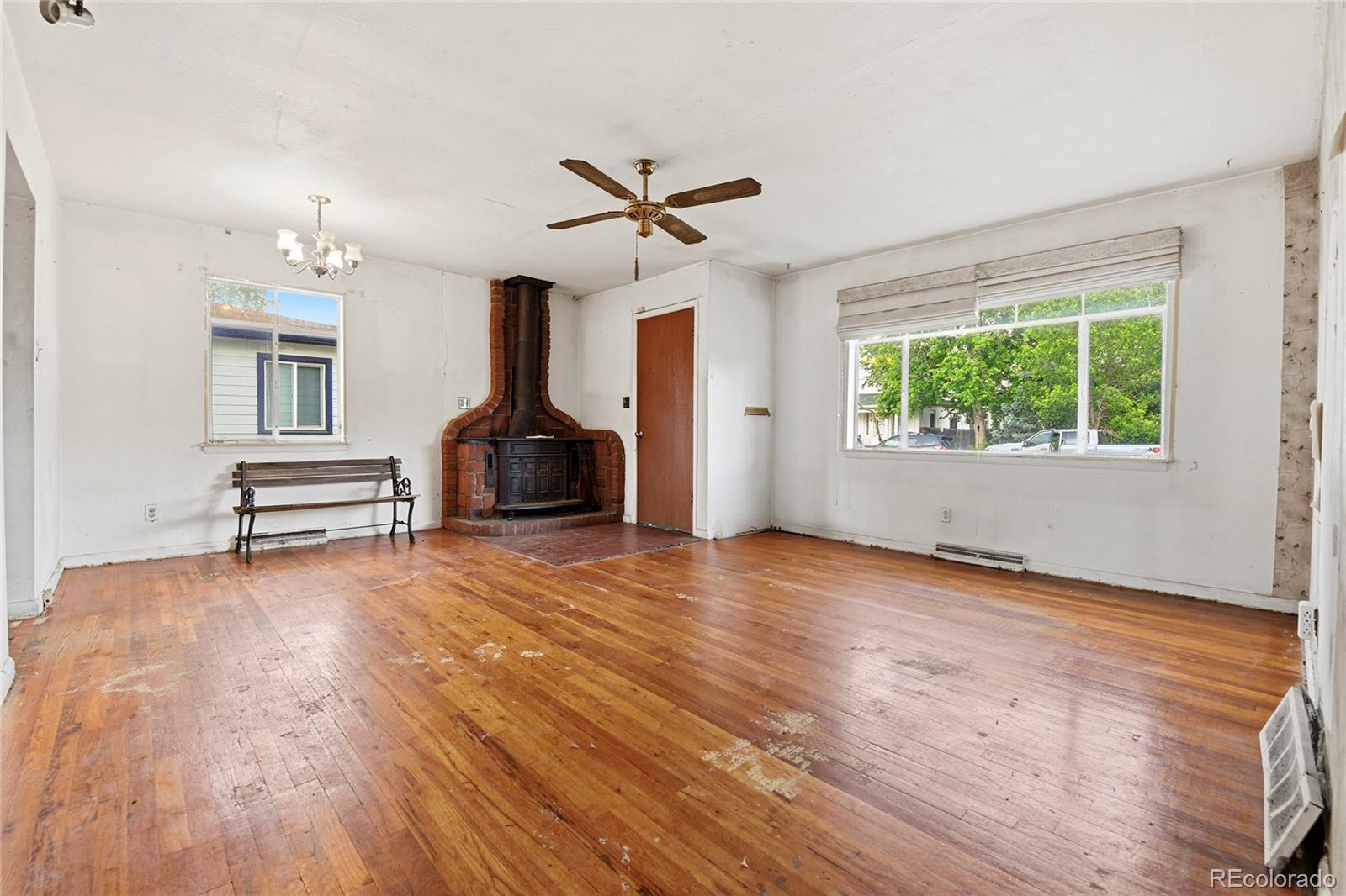 MLS Image #4 for 3817 s inca street,englewood, Colorado