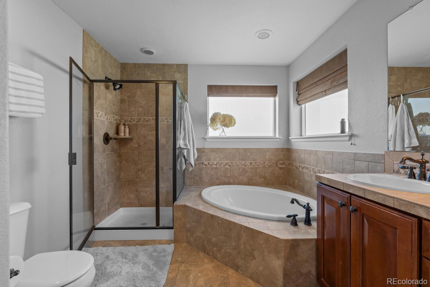 MLS Image #19 for 1017 s krameria street,denver, Colorado