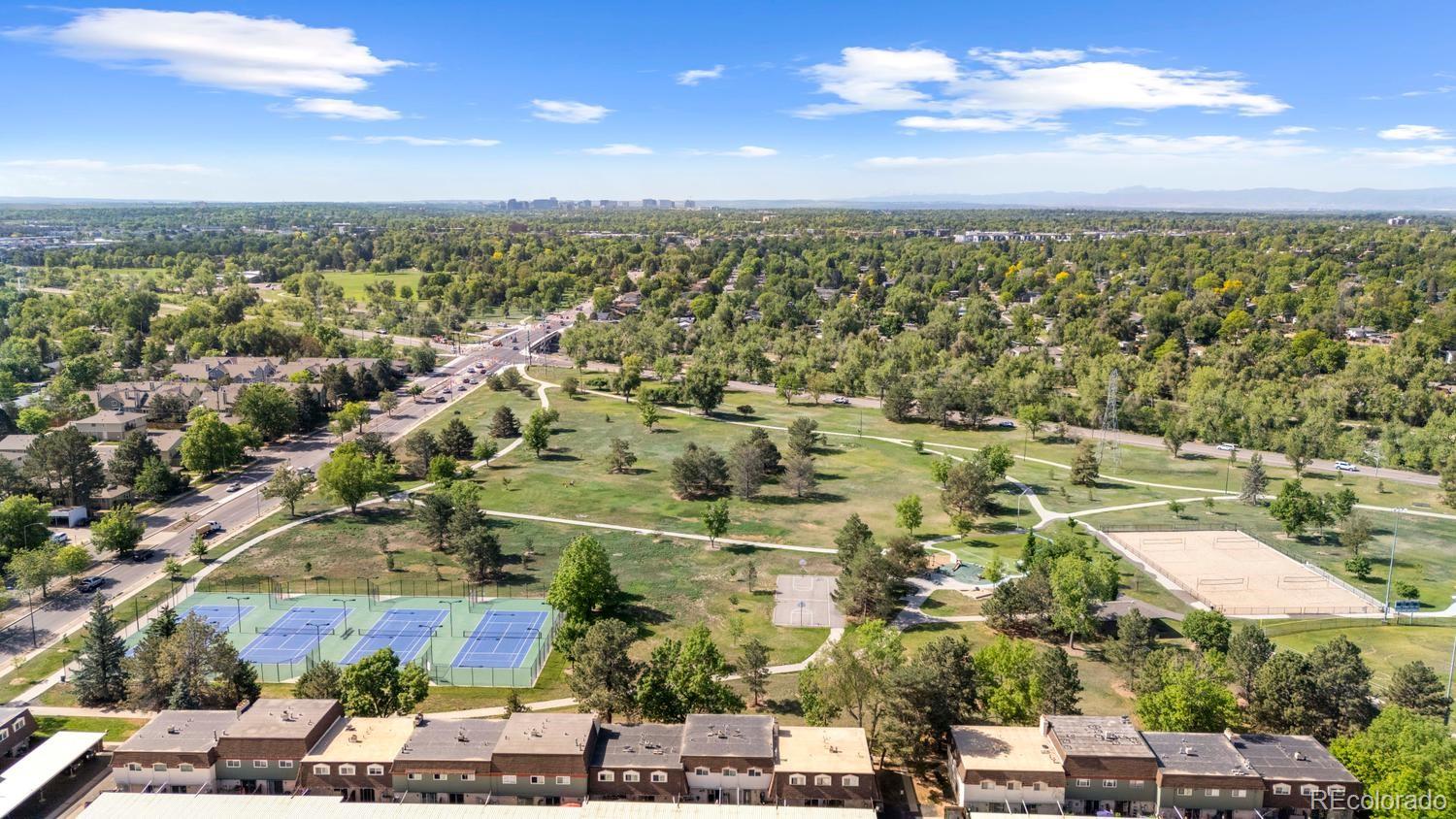 MLS Image #39 for 1017 s krameria street,denver, Colorado