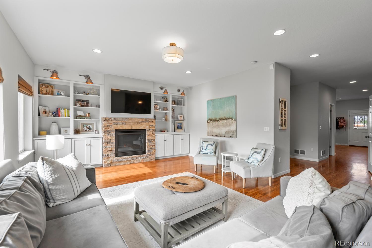 MLS Image #5 for 1017 s krameria street,denver, Colorado