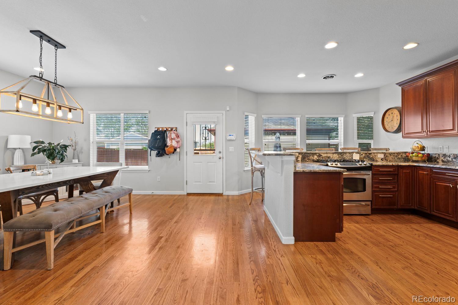 MLS Image #6 for 1017 s krameria street,denver, Colorado