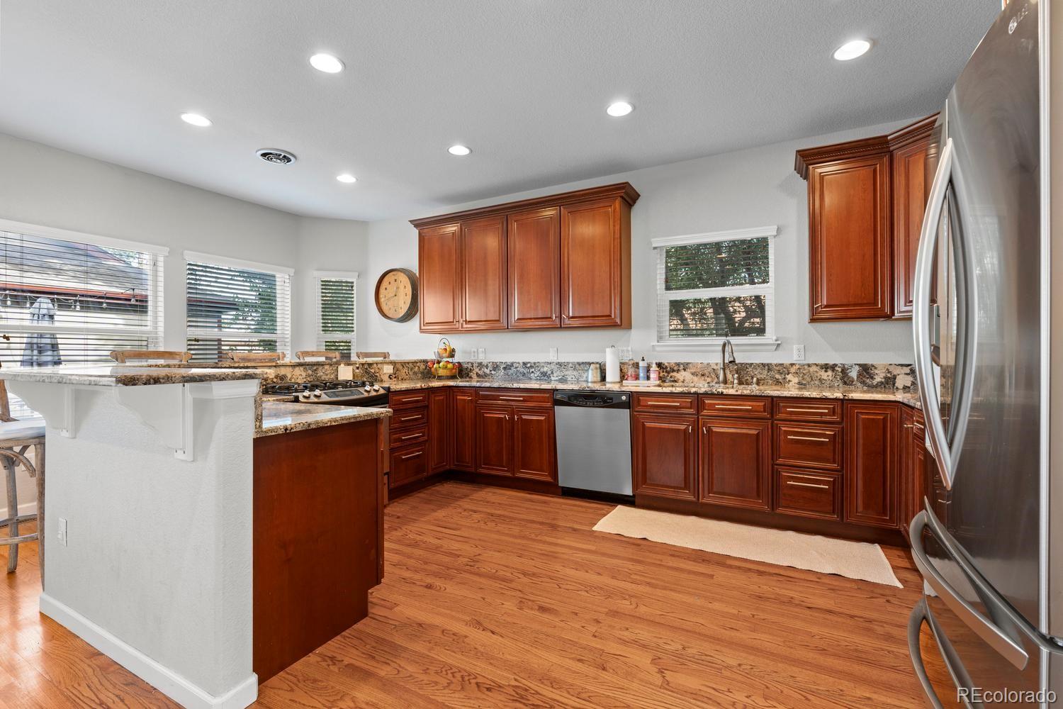 MLS Image #9 for 1017 s krameria street,denver, Colorado