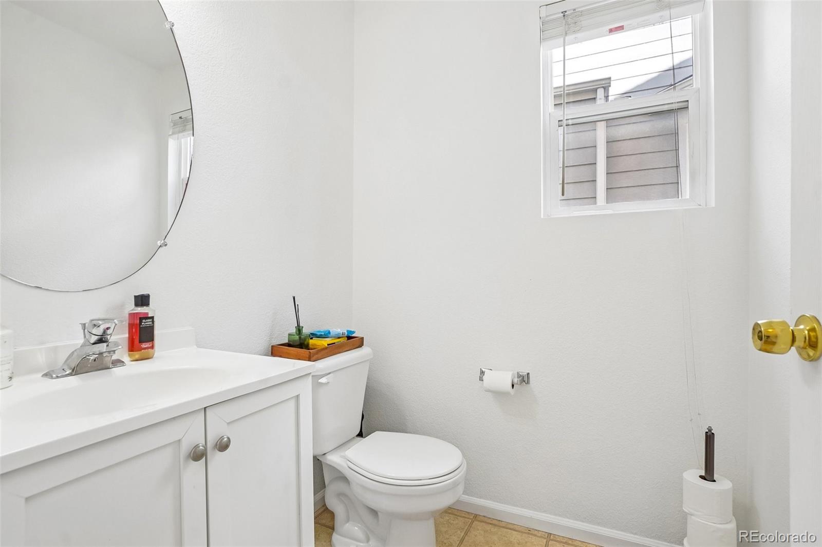MLS Image #18 for 20401 e chenango place,aurora, Colorado