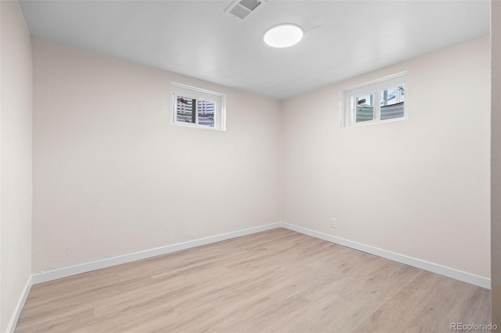 MLS Image #13 for 7102  kalamath street,denver, Colorado