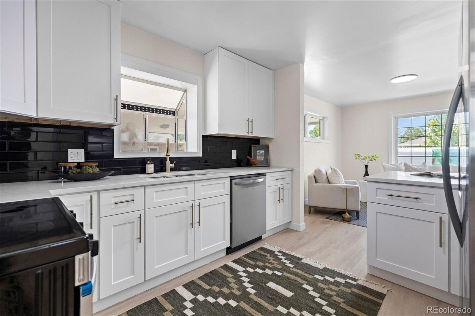 MLS Image #5 for 7102  kalamath street,denver, Colorado