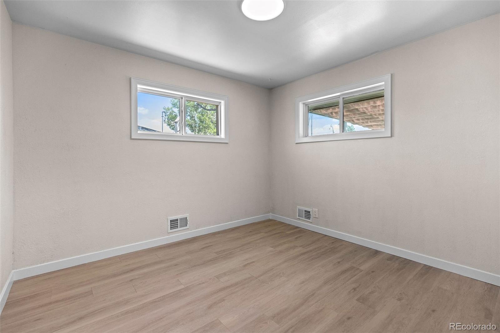 MLS Image #7 for 7102  kalamath street,denver, Colorado