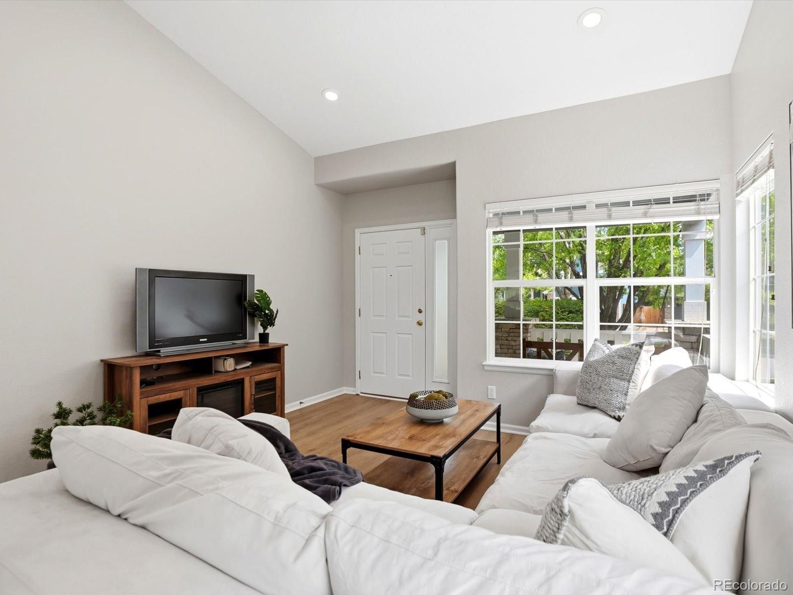 MLS Image #11 for 6054 w prentice avenue,littleton, Colorado
