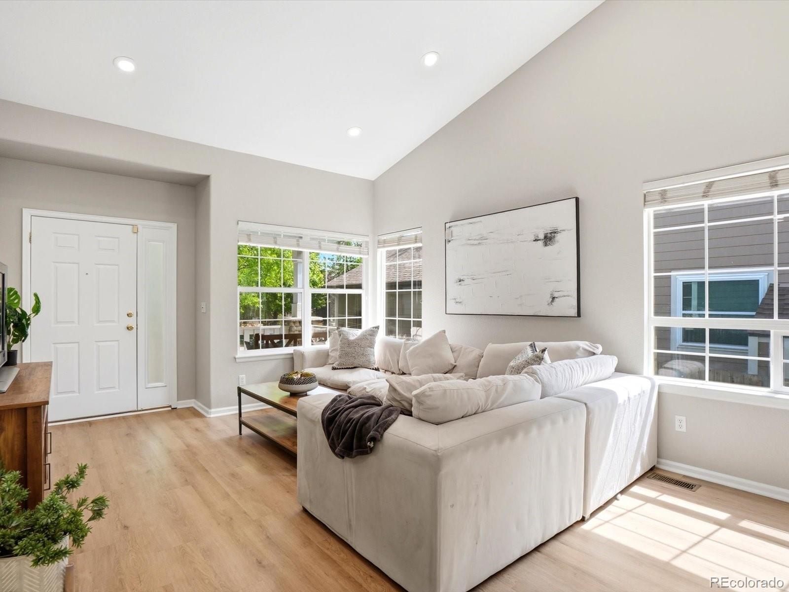 MLS Image #12 for 6054 w prentice avenue,littleton, Colorado