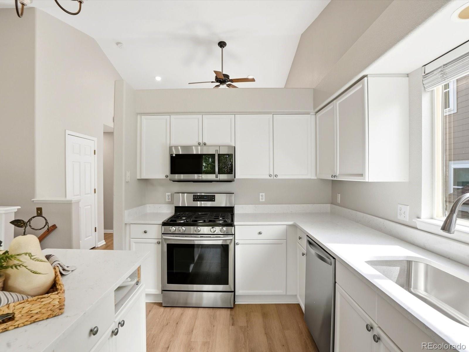 MLS Image #20 for 6054 w prentice avenue,littleton, Colorado