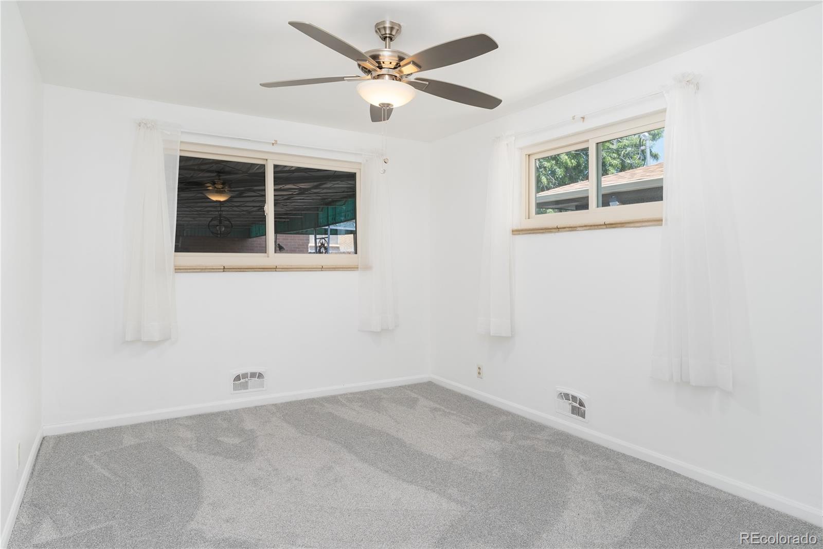MLS Image #14 for 465 s eliot street,denver, Colorado
