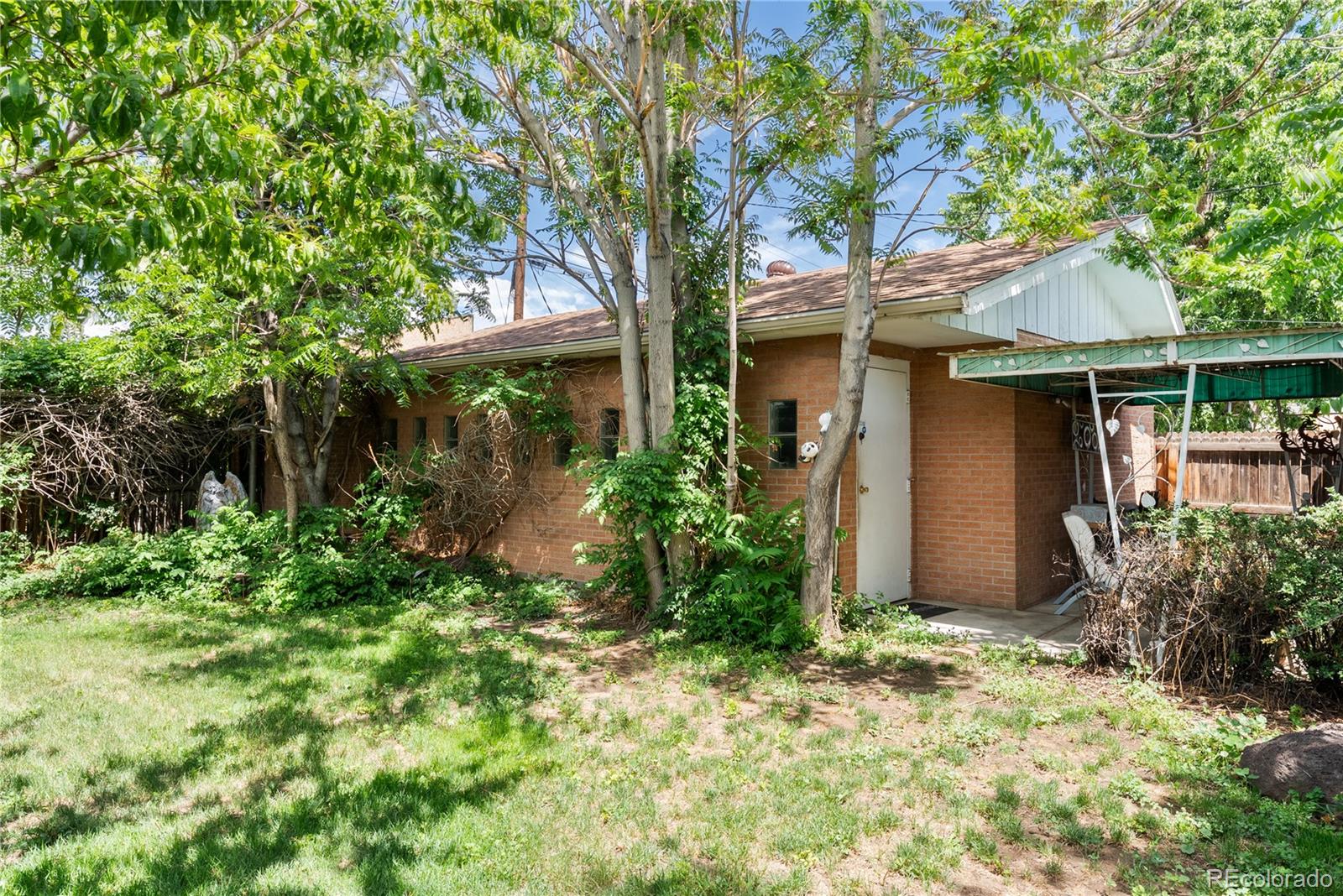 MLS Image #31 for 465 s eliot street,denver, Colorado