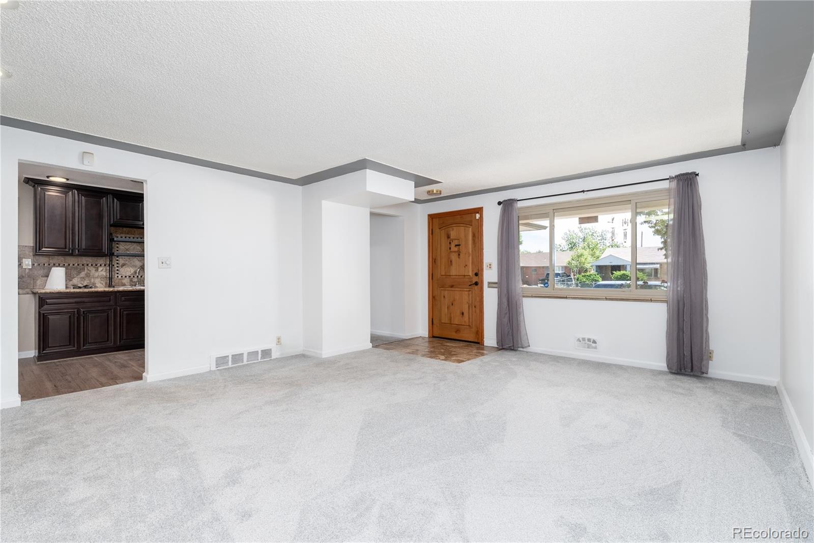 MLS Image #7 for 465 s eliot street,denver, Colorado