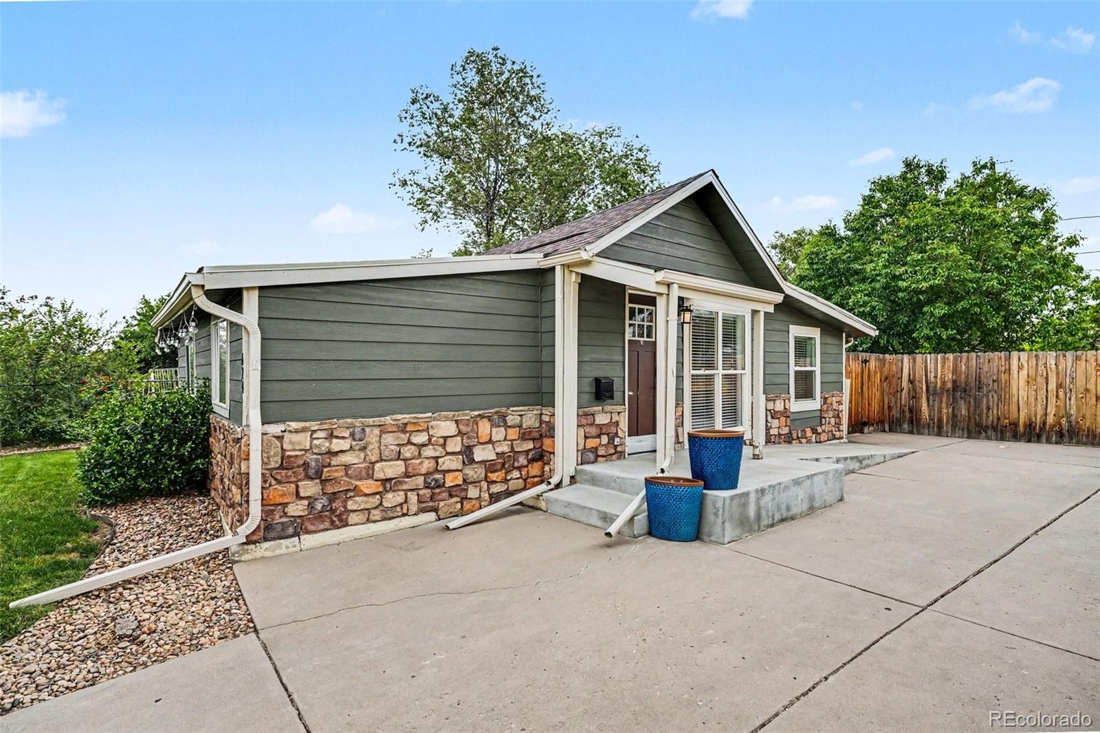 MLS Image #28 for 624  stuart street,denver, Colorado