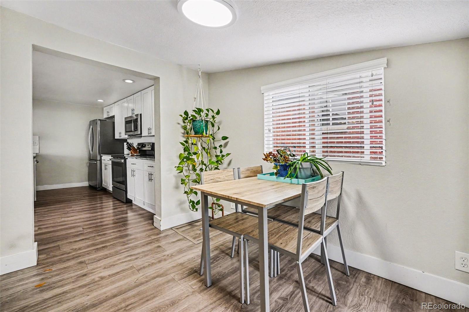 MLS Image #6 for 624  stuart street,denver, Colorado