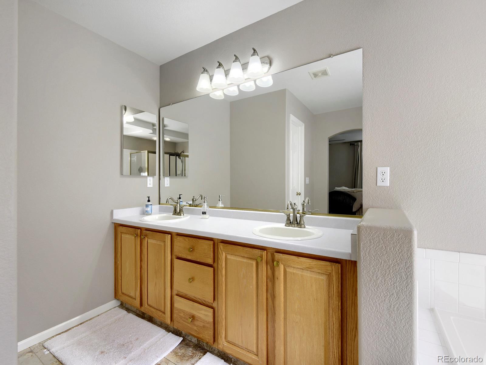 MLS Image #22 for 10235  alexa lane,highlands ranch, Colorado