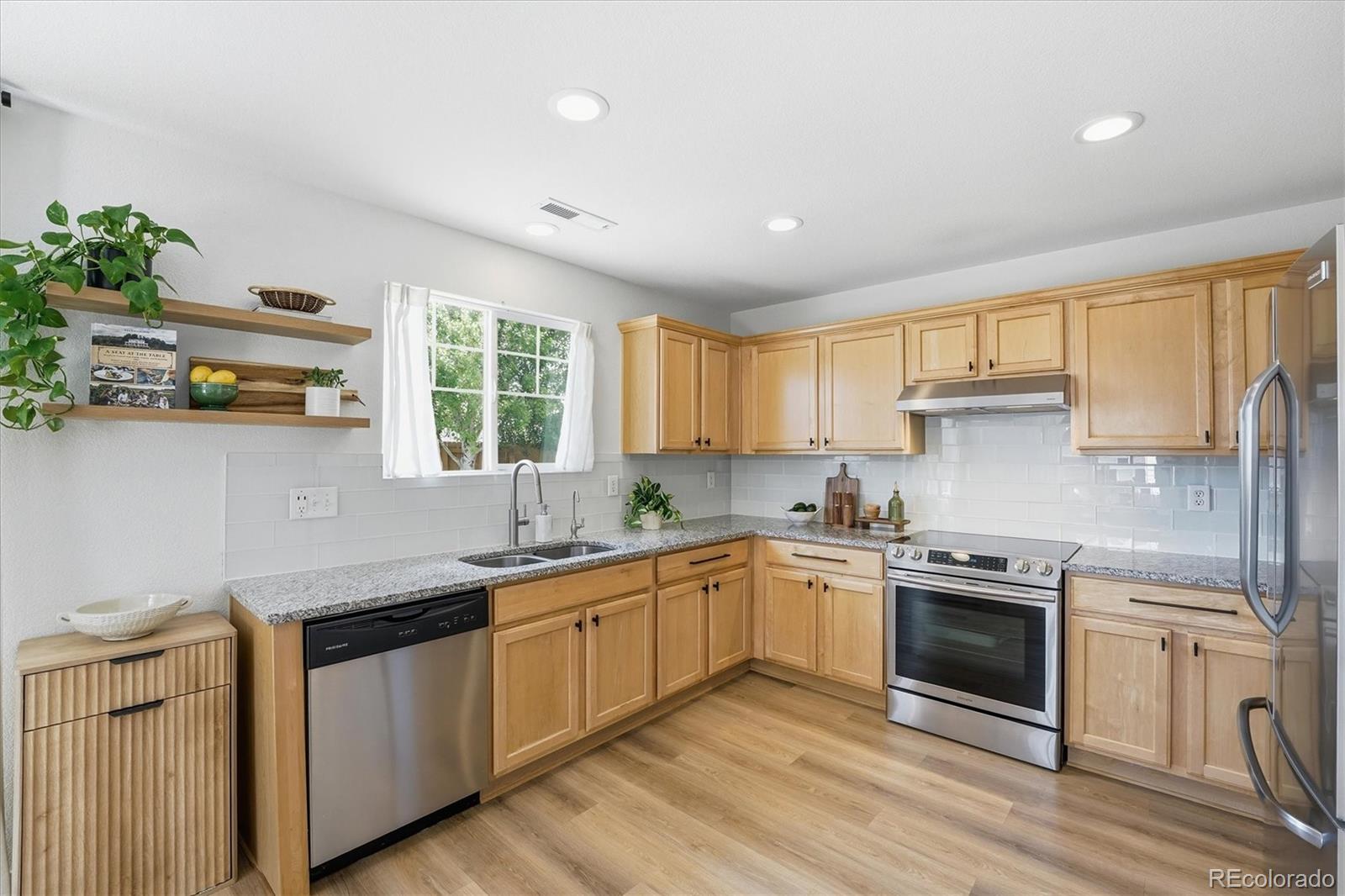 MLS Image #12 for 867  sagebrush ,lochbuie, Colorado