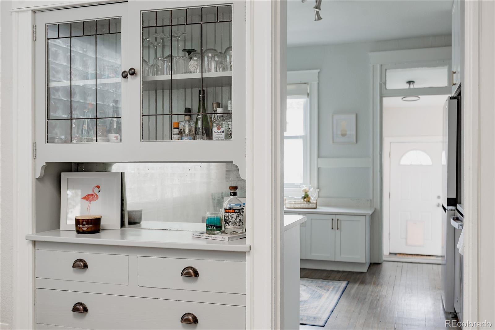 MLS Image #15 for 863 s pearl street,denver, Colorado