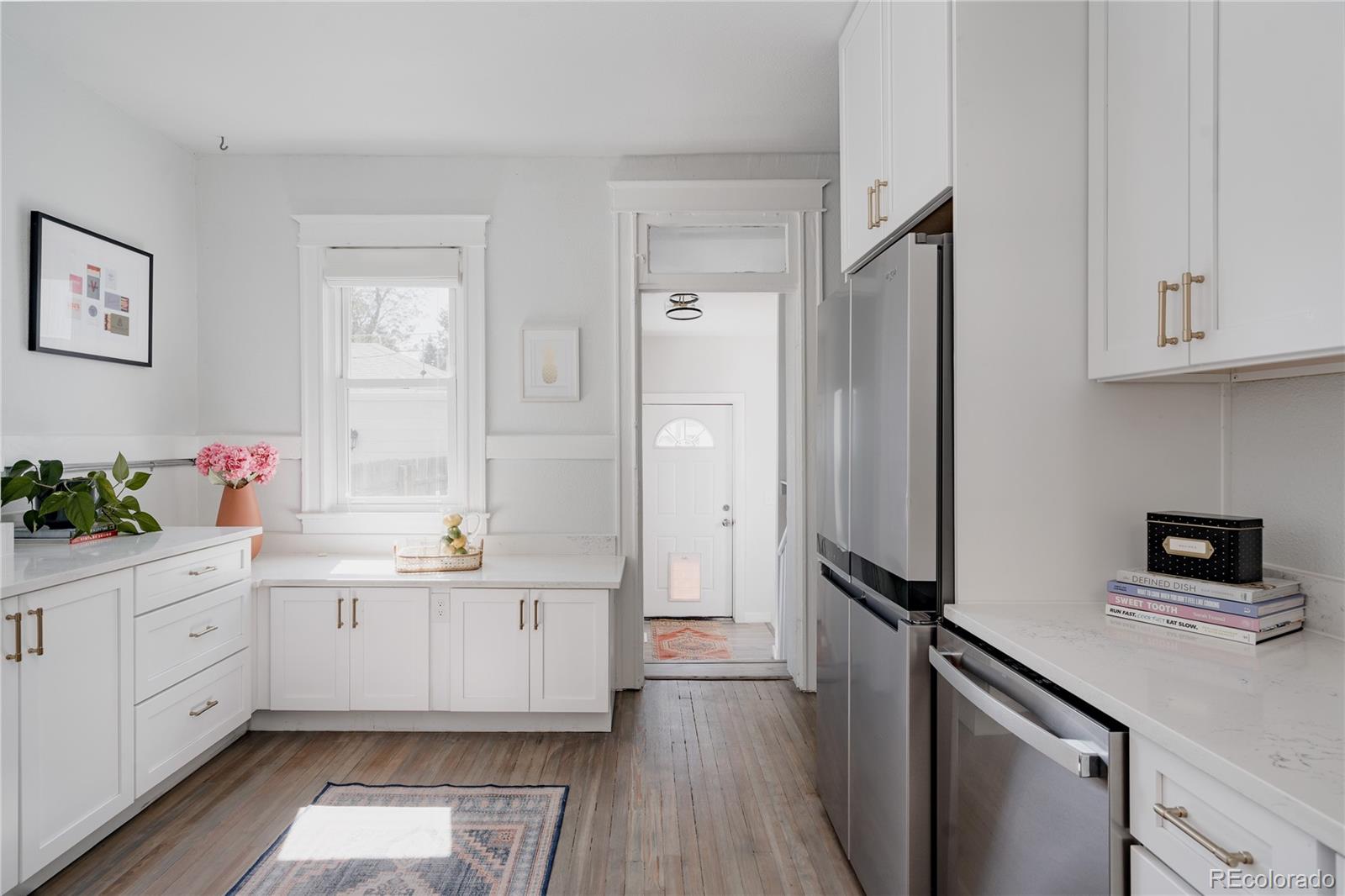 MLS Image #16 for 863 s pearl street,denver, Colorado