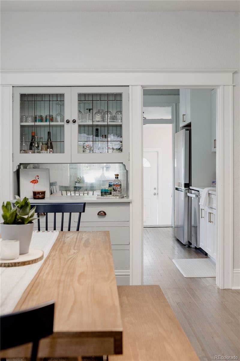 MLS Image #20 for 863 s pearl street,denver, Colorado