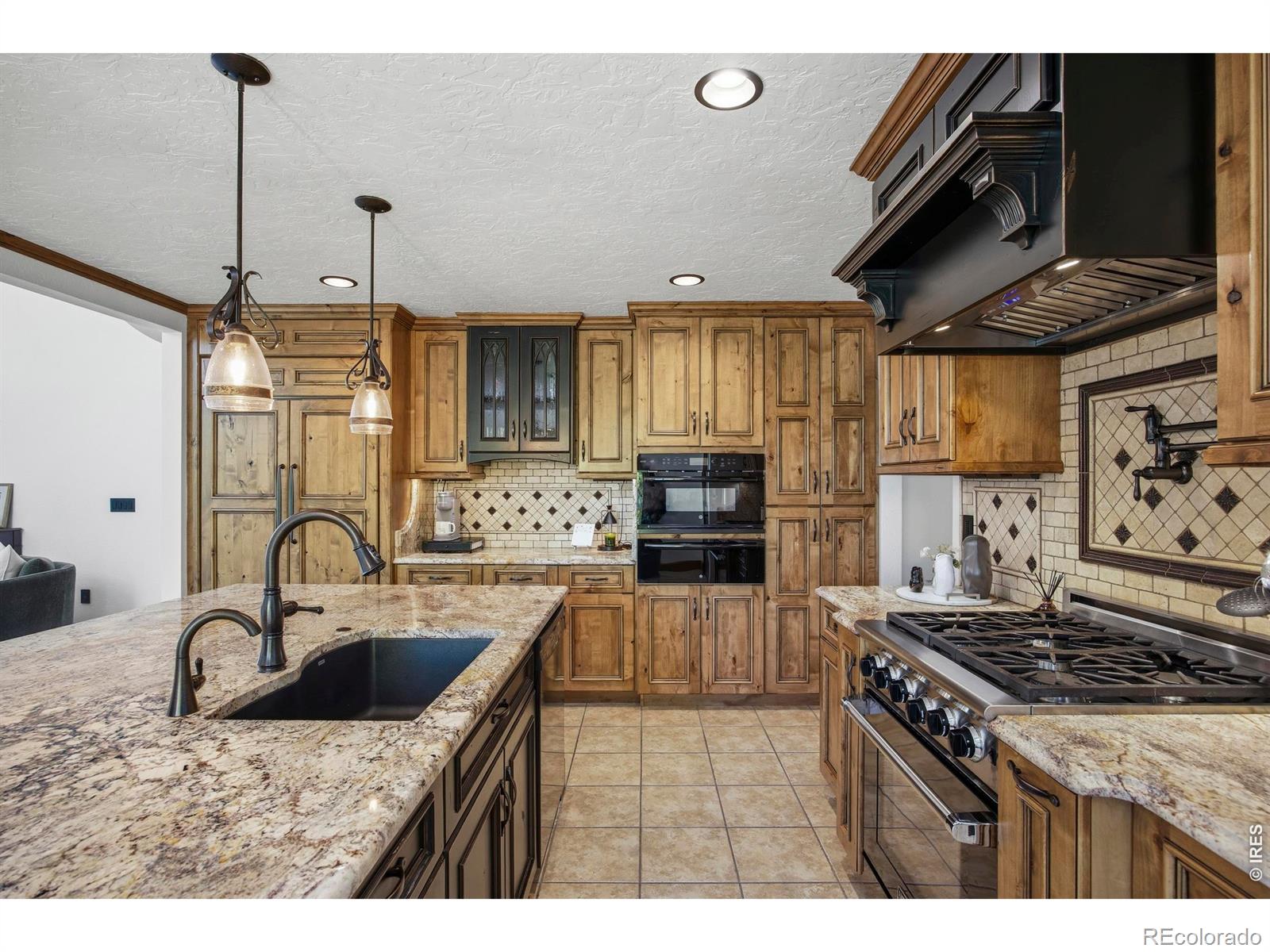 MLS Image #12 for 8228  benson court,fort collins, Colorado