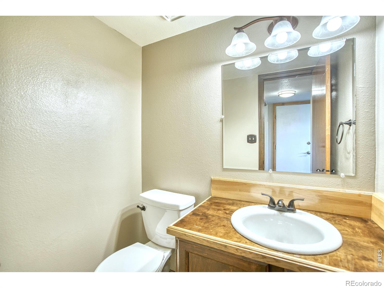 MLS Image #14 for 928  torrey pine place,loveland, Colorado