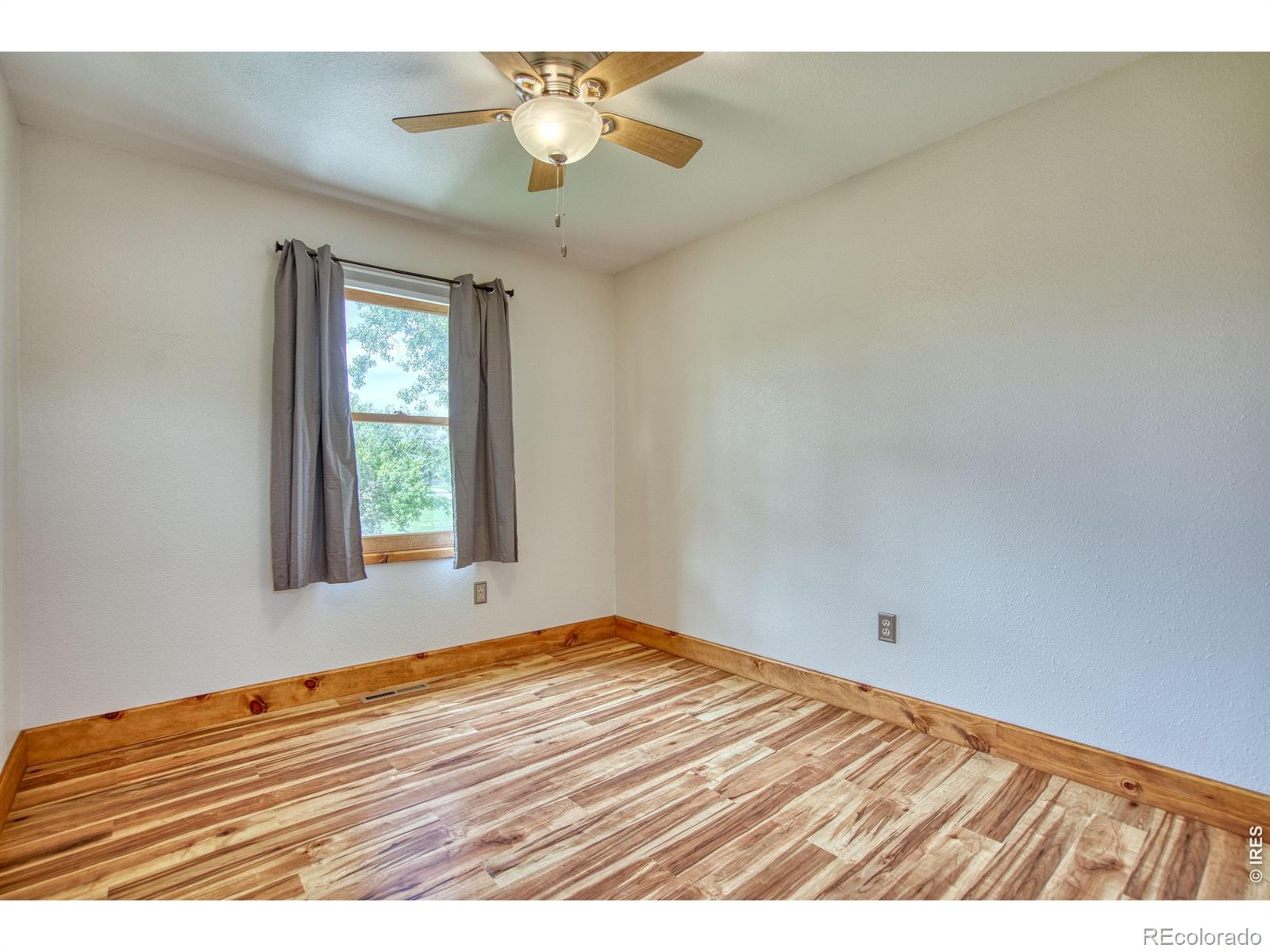 MLS Image #25 for 928  torrey pine place,loveland, Colorado